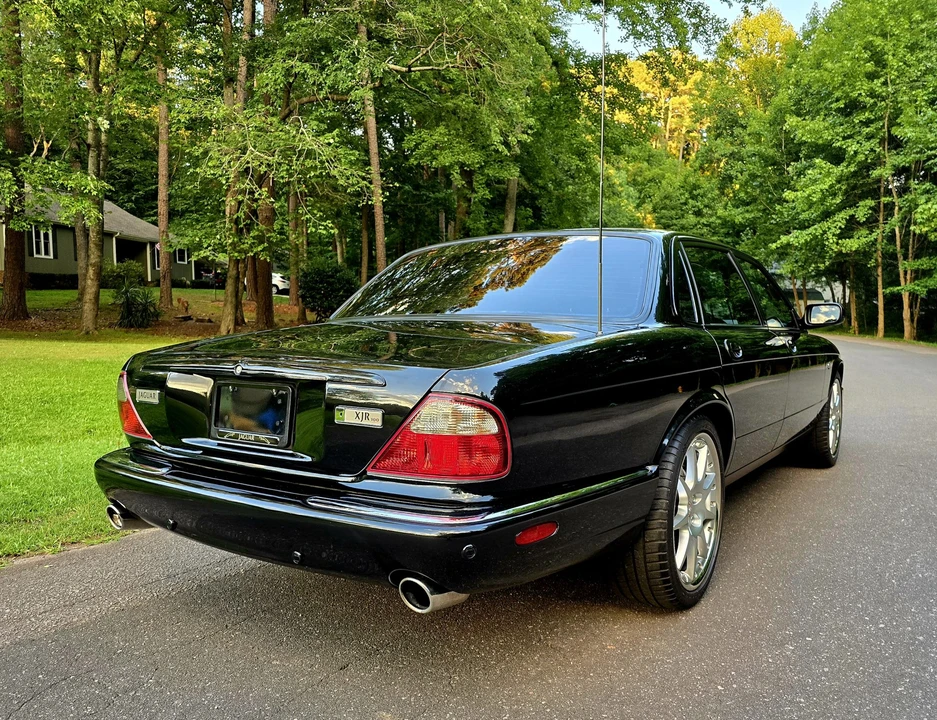 2002 Jaguar X308 XJR - Image 23 of 31