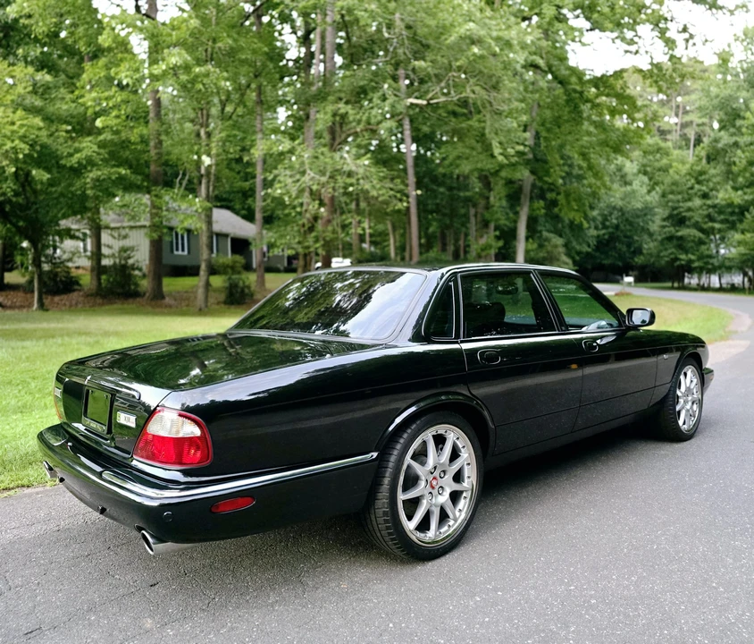 2002 Jaguar X308 XJR - Image 20 of 31