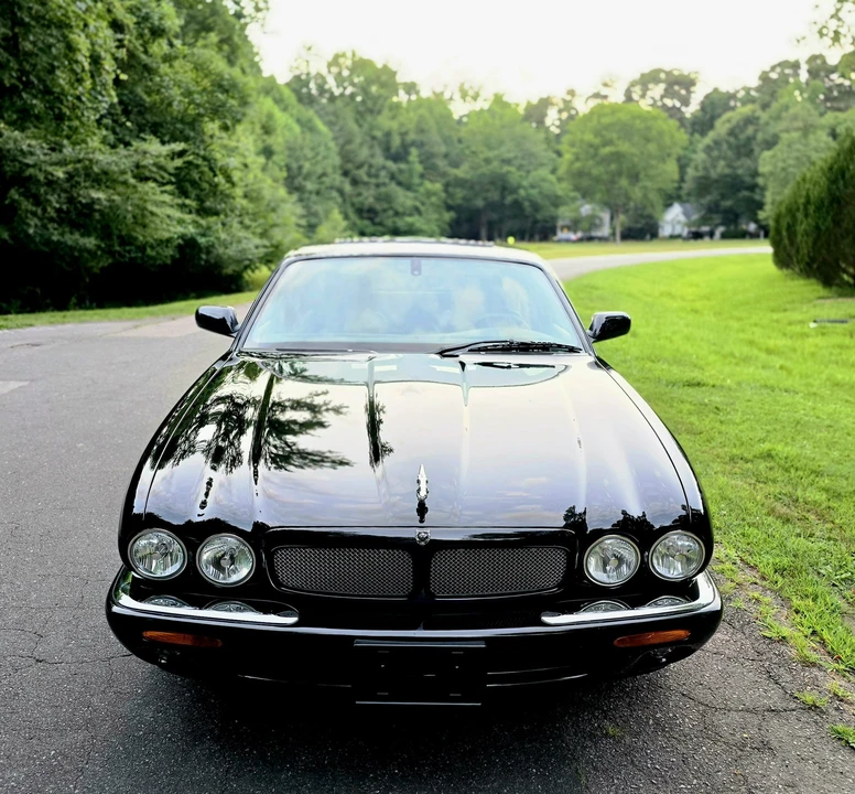 2002 Jaguar X308 XJR - Image 5 of 31