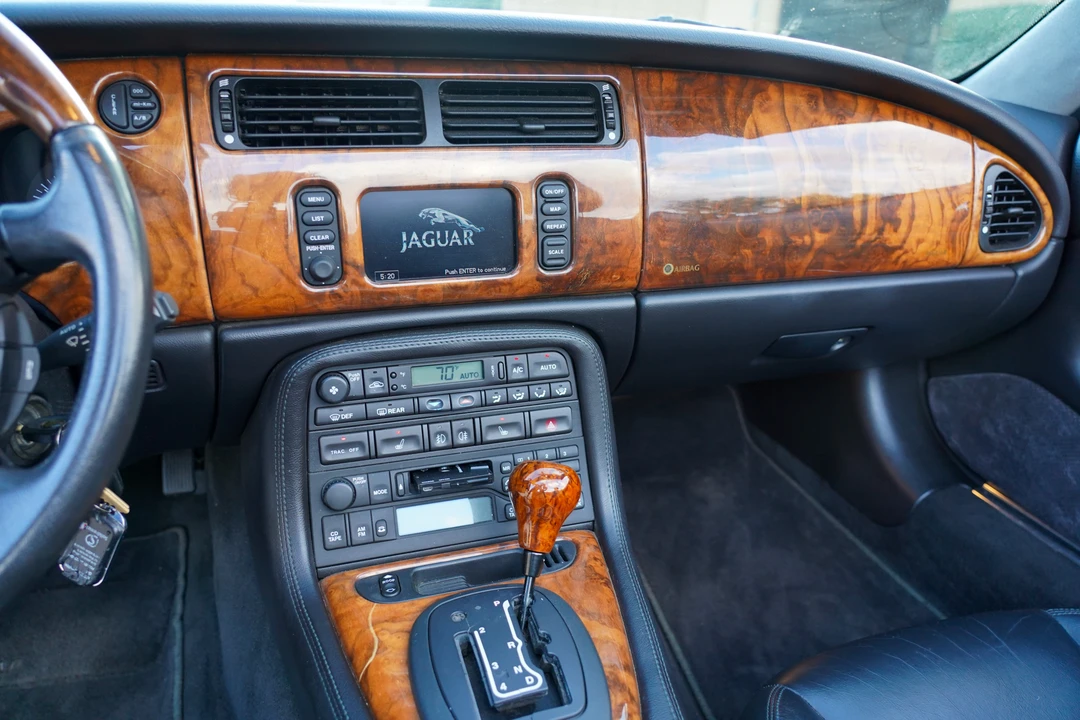 2002 Jaguar X100 XKR - Image 31 of 31