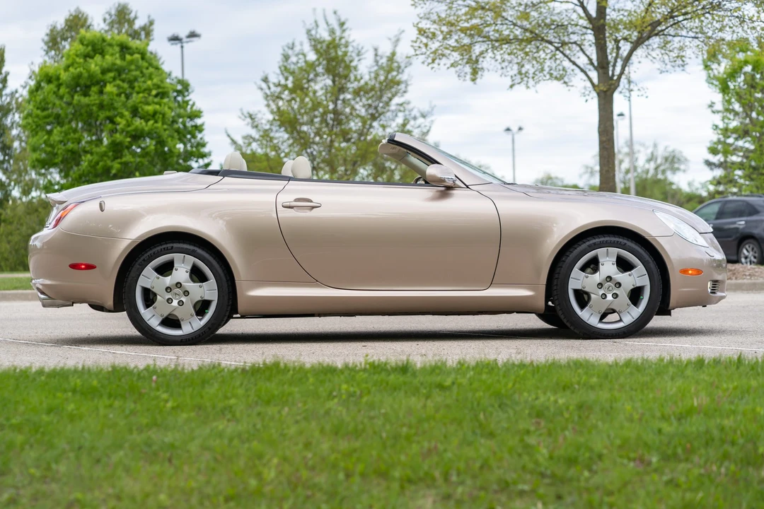 2002 Lexus SC430 - Image 22 of 31