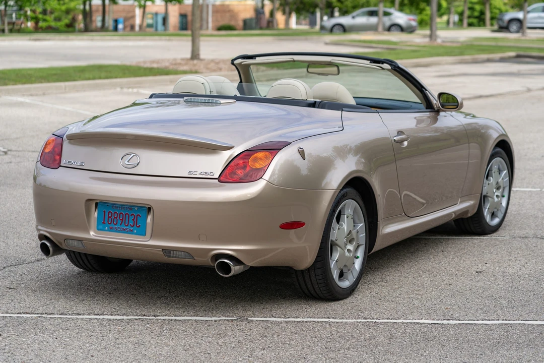 2002 Lexus SC430 - Image 19 of 31