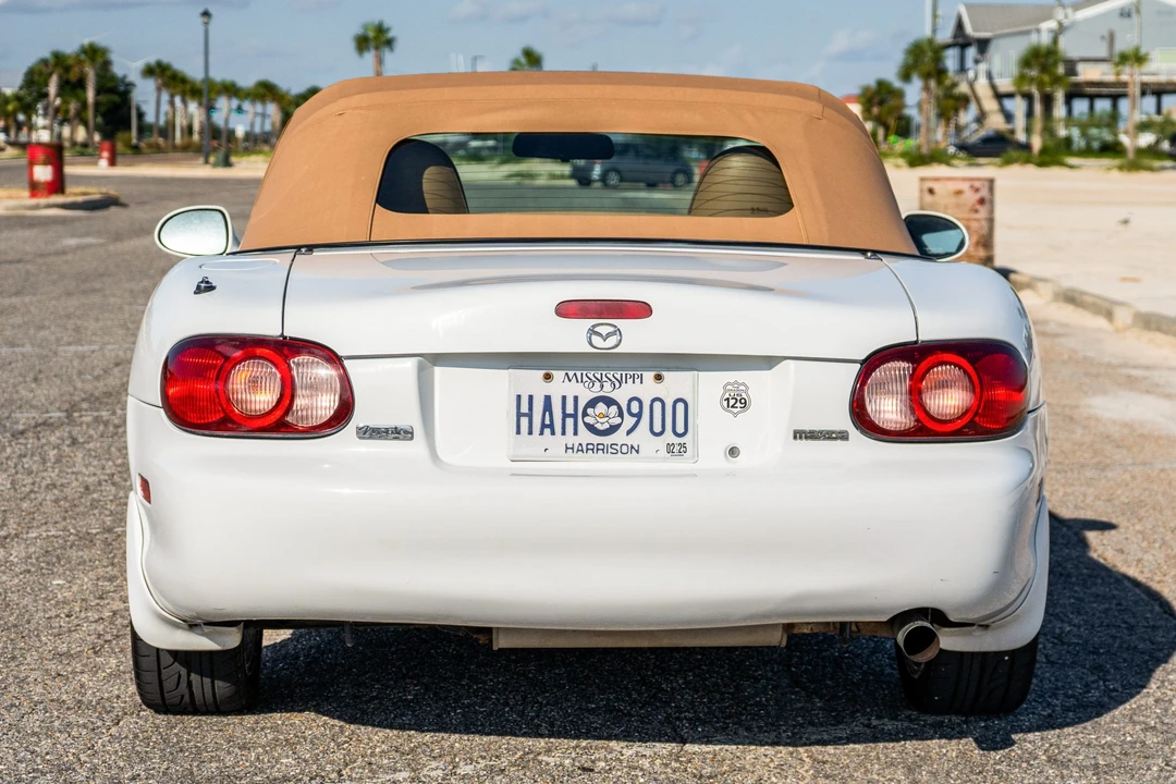 2002 Mazda NB MX-5 Miata - Image 17 of 31
