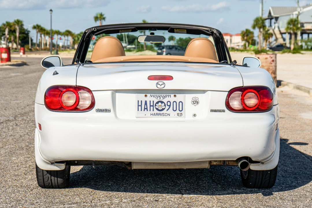 2002 Mazda NB MX-5 Miata - Image 7 of 31
