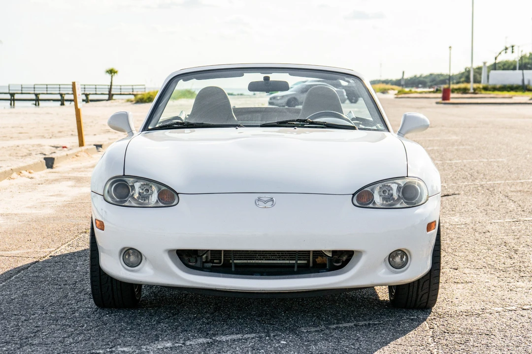 2002 Mazda NB MX-5 Miata - Image 2 of 31