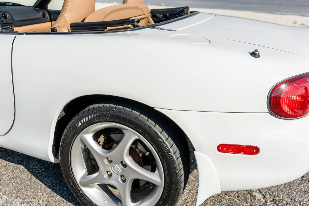 2002 Mazda NB MX-5 Miata - Image 25 of 31