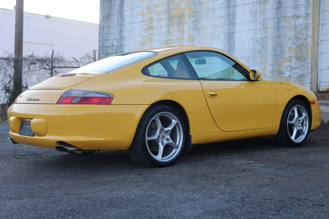 2002 Porsche 996 Carrera - Image 27 of 31