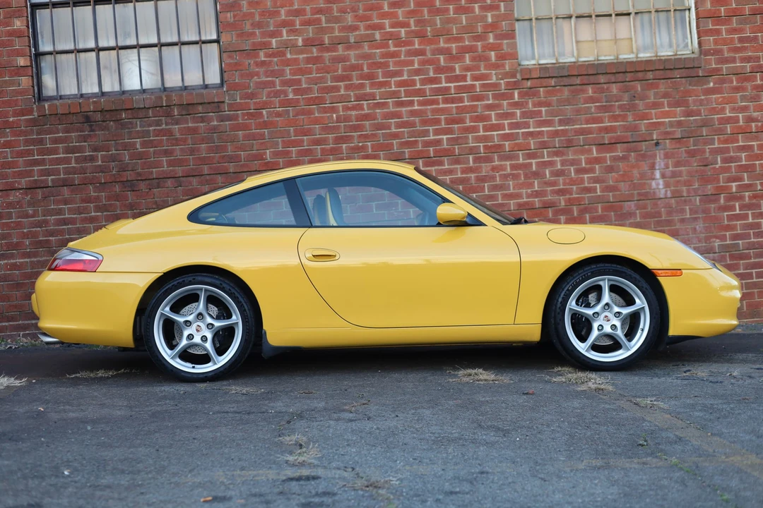 2002 Porsche 996 Carrera - Image 23 of 31