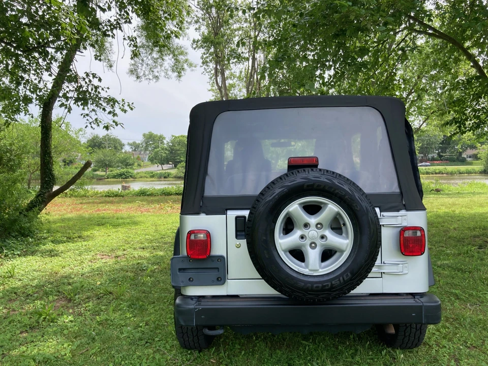 2003 Jeep TJ Wrangler - Image 14 of 31