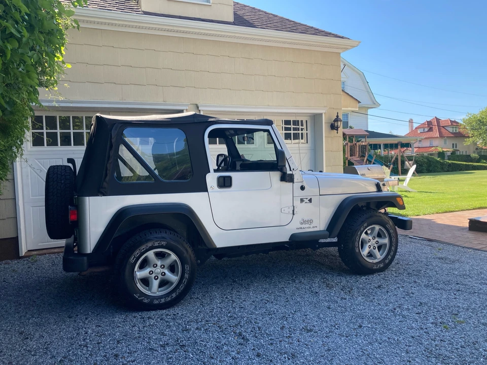 2003 Jeep TJ Wrangler - Image 21 of 31