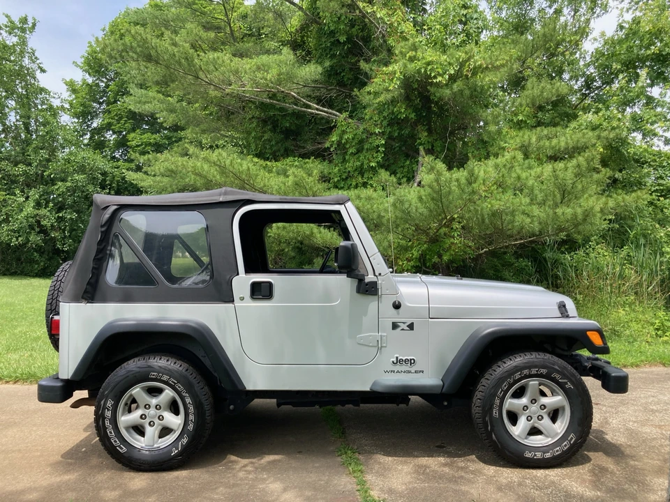 2003 Jeep TJ Wrangler - Image 22 of 31