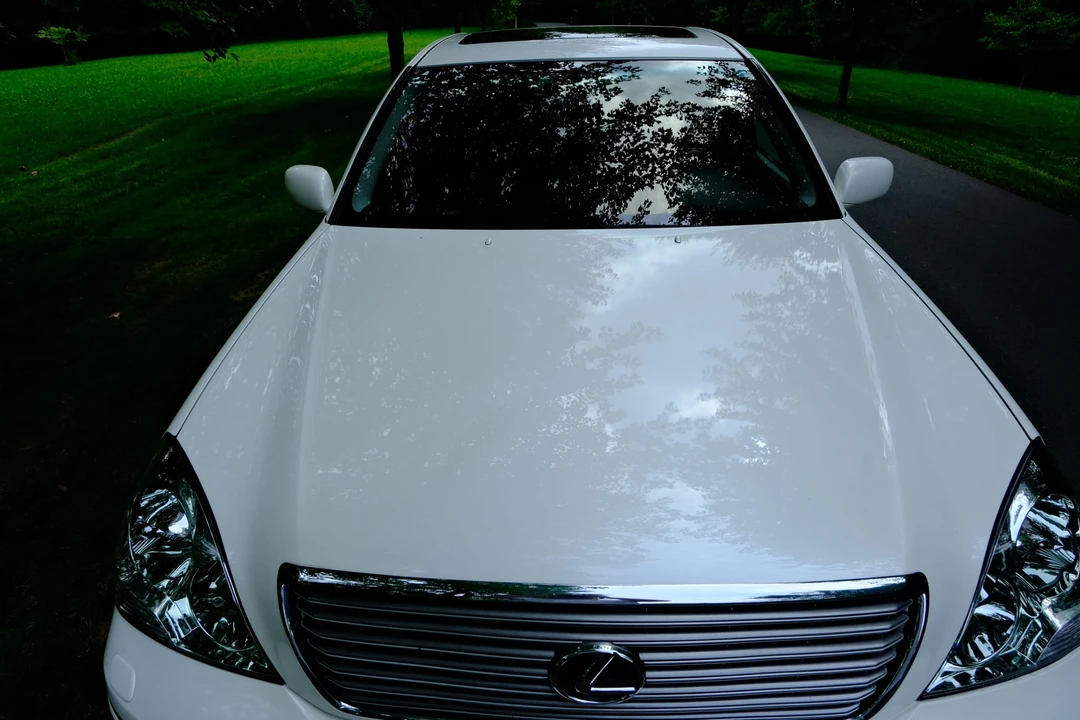 2003 Lexus LS 3rd Gen - Image 15 of 31