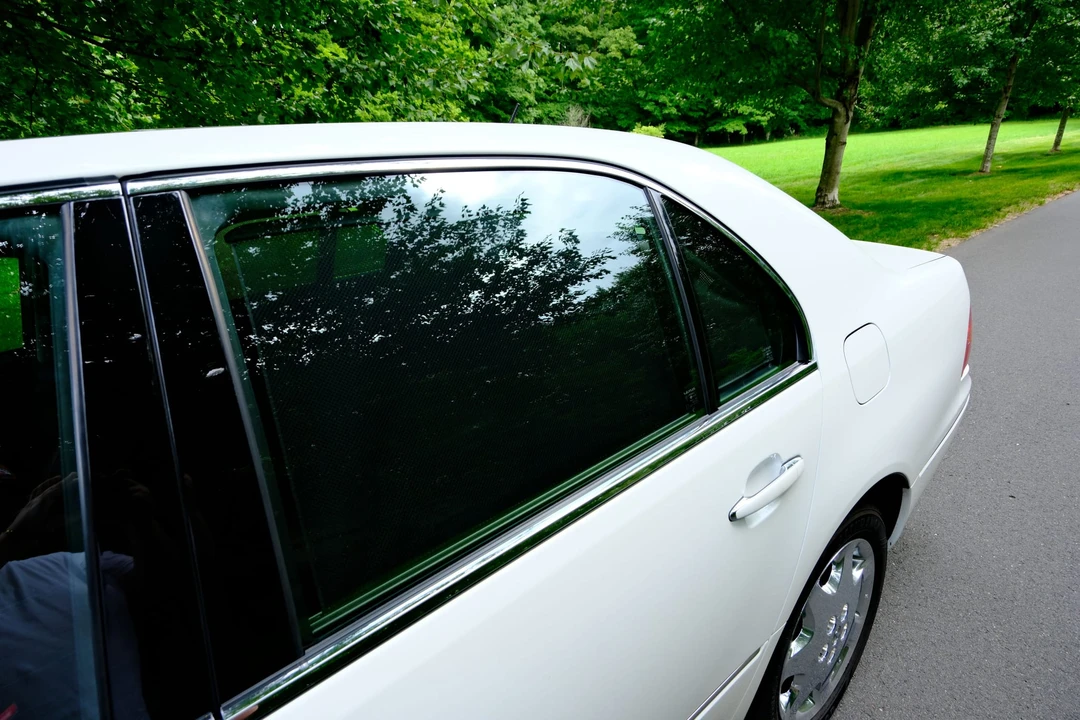 2003 Lexus LS 3rd Gen - Image 31 of 31