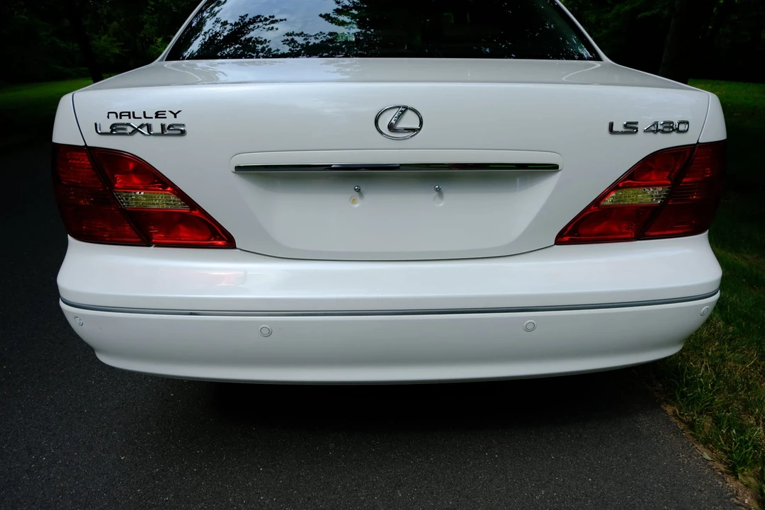 2003 Lexus LS 3rd Gen - Image 30 of 31