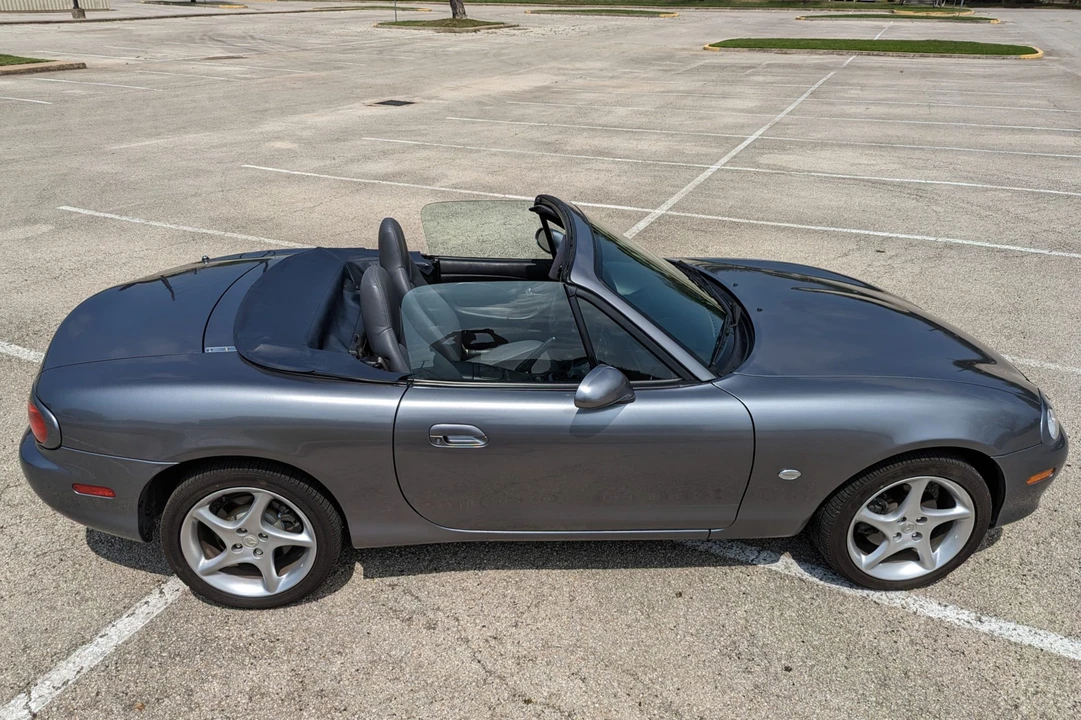 2003 Mazda NB MX-5 Miata - Image 10 of 31