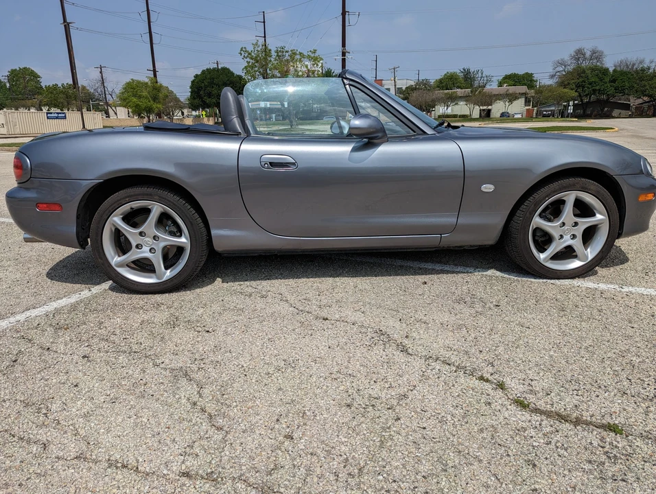 2003 Mazda NB MX-5 Miata - Image 11 of 31