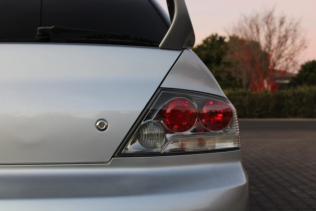 2003 Mitsubishi Lancer Evolution VIII 7th Gen - Image 28 of 31