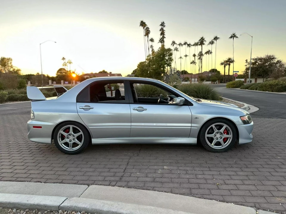 2003 Mitsubishi Lancer Evolution VIII 7th Gen - Image 14 of 31