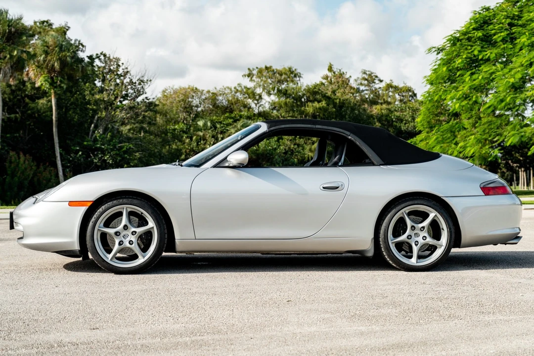 2003 Porsche 996 Carrera - Image 9 of 31