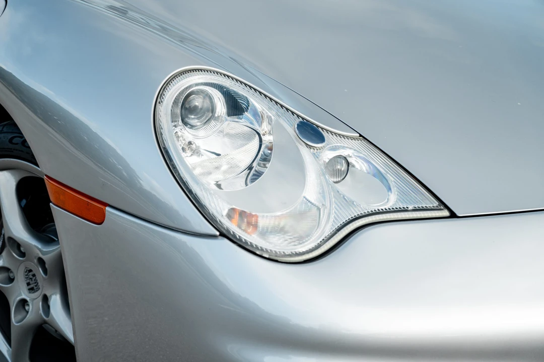 2003 Porsche 996 Carrera - Image 13 of 31