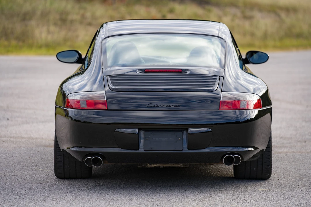 2003 Porsche 996 Carrera - Image 10 of 31