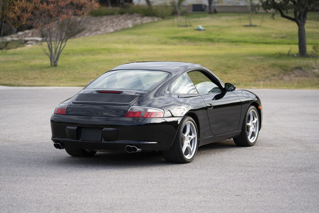 2003 Porsche 996 Carrera - Image 12 of 31
