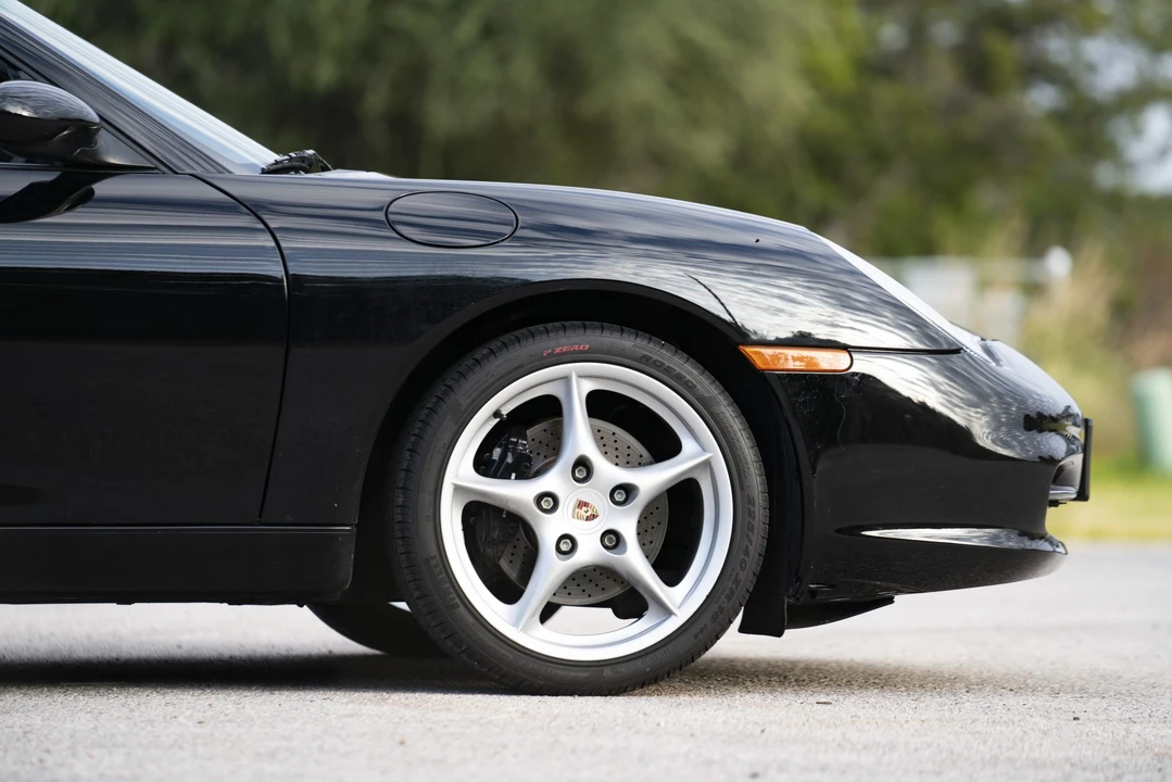 2003 Porsche 996 Carrera - Image 27 of 31