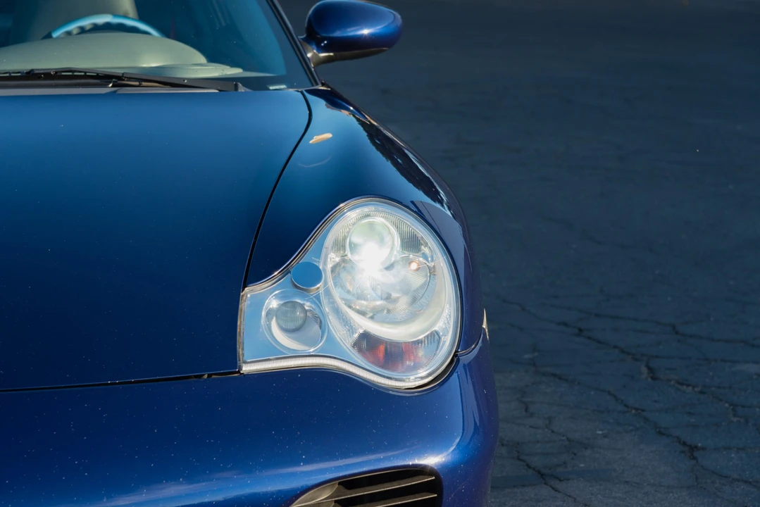 2003 Porsche 996 Turbo - Image 24 of 31