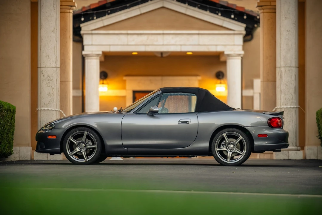 2004 Mazda NB Mazdaspeed MX-5 Miata - Image 7 of 31