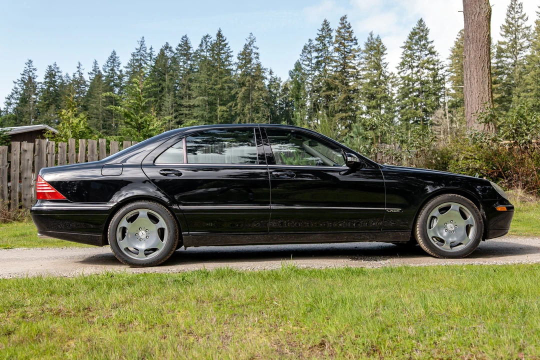 2004 Mercedes-Benz W220 S-Class - Image 6 of 31