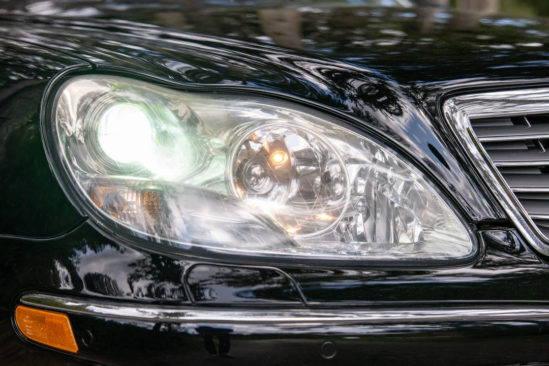 2004 Mercedes-Benz W220 S-Class - Image 12 of 31