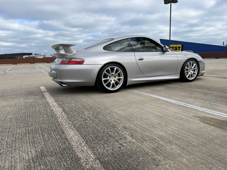 2004 Porsche 996 GT3 - Image 18 of 31