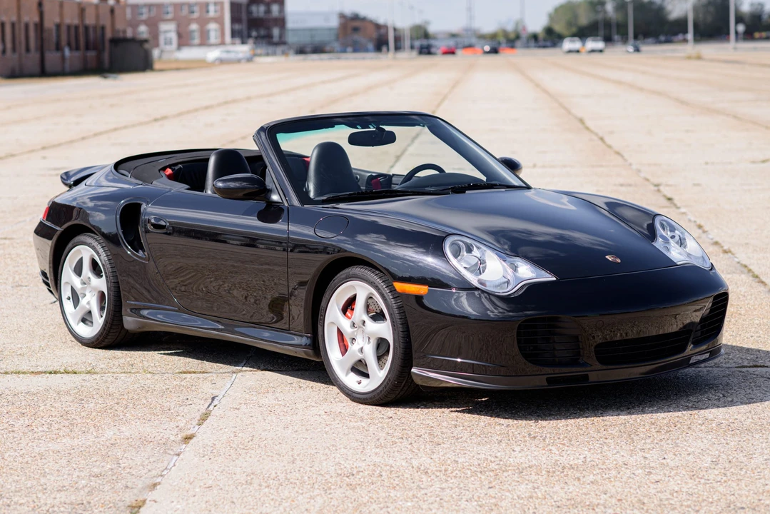2004 Porsche 996 Turbo - Image 15 of 31