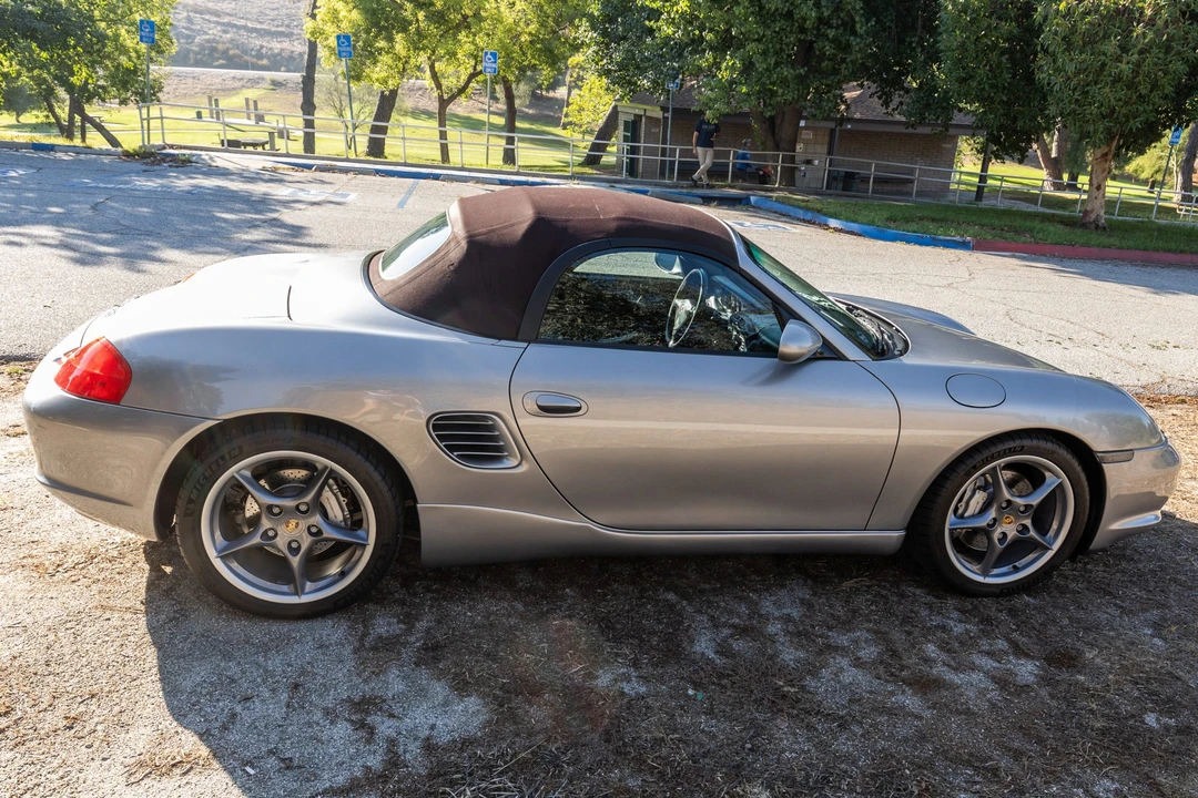 2004 Porsche 986 Boxster S - Image 12 of 31