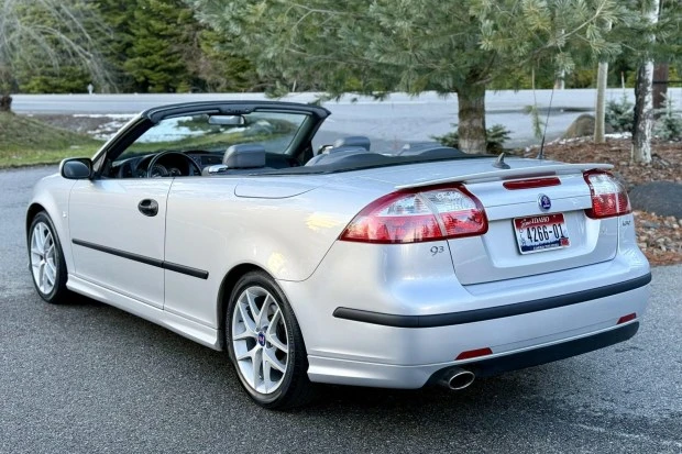 2004 Saab 9-3 2nd Gen - Image 2 of 8