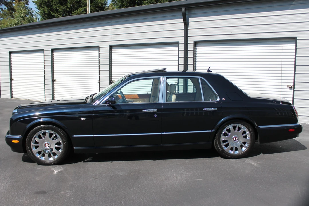 2005 Bentley Arnage R & RL - Image 31 of 31