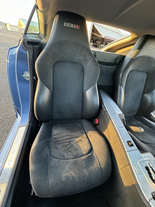 2005 Chrysler Crossfire - Image 20 of 31