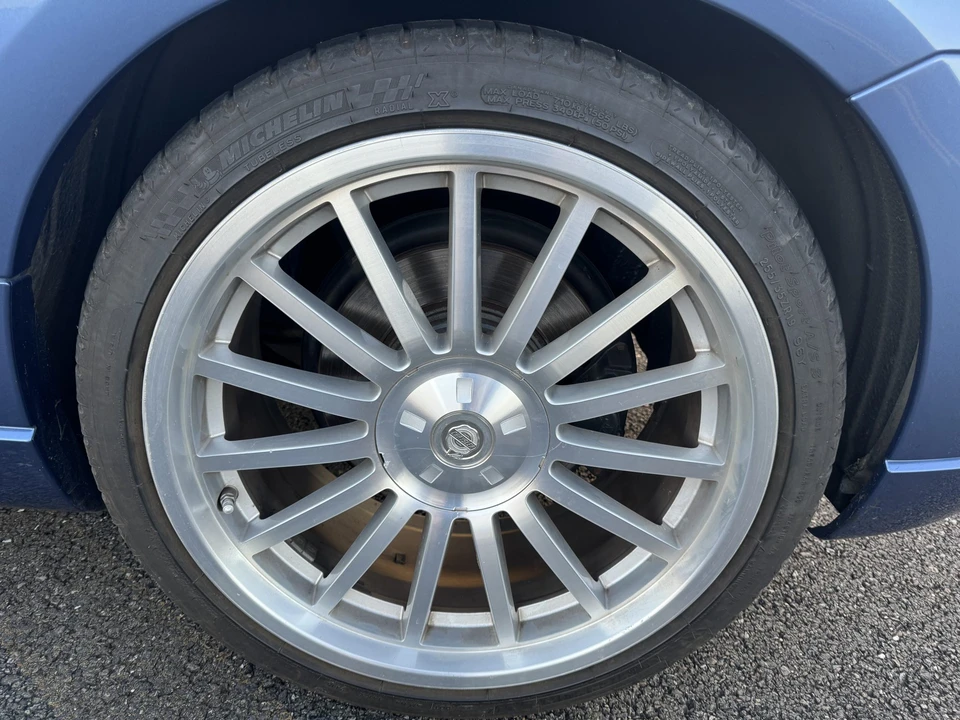 2005 Chrysler Crossfire - Image 14 of 31