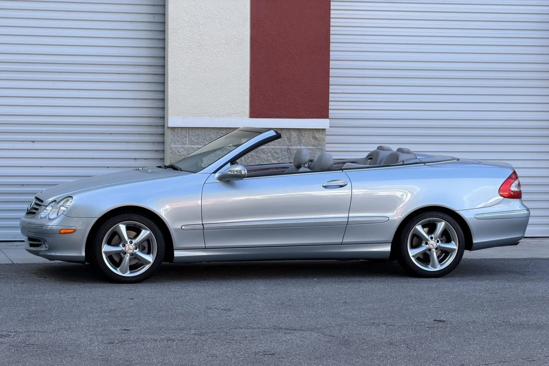 2005 Mercedes-Benz C209/A209 CLK-Class - Image 3 of 6