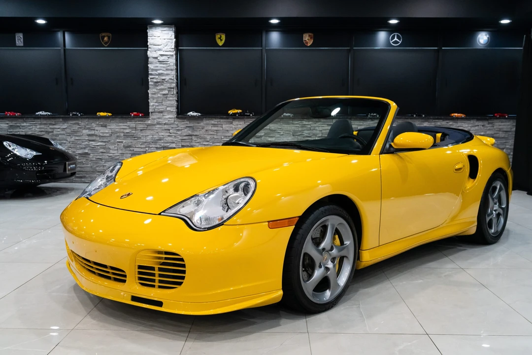 2005 Porsche 996 Turbo - Image 14 of 31