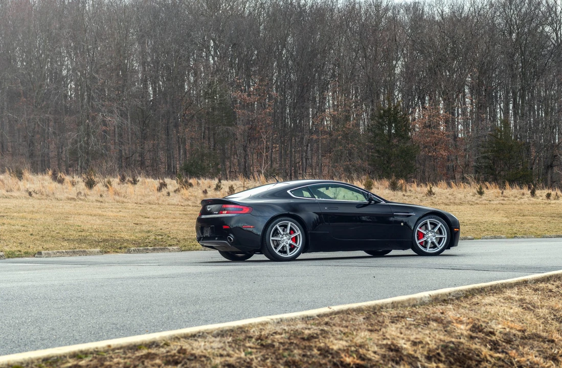 2006 Aston Martin V8 Vantage (2006-2017) - Image 19 of 31
