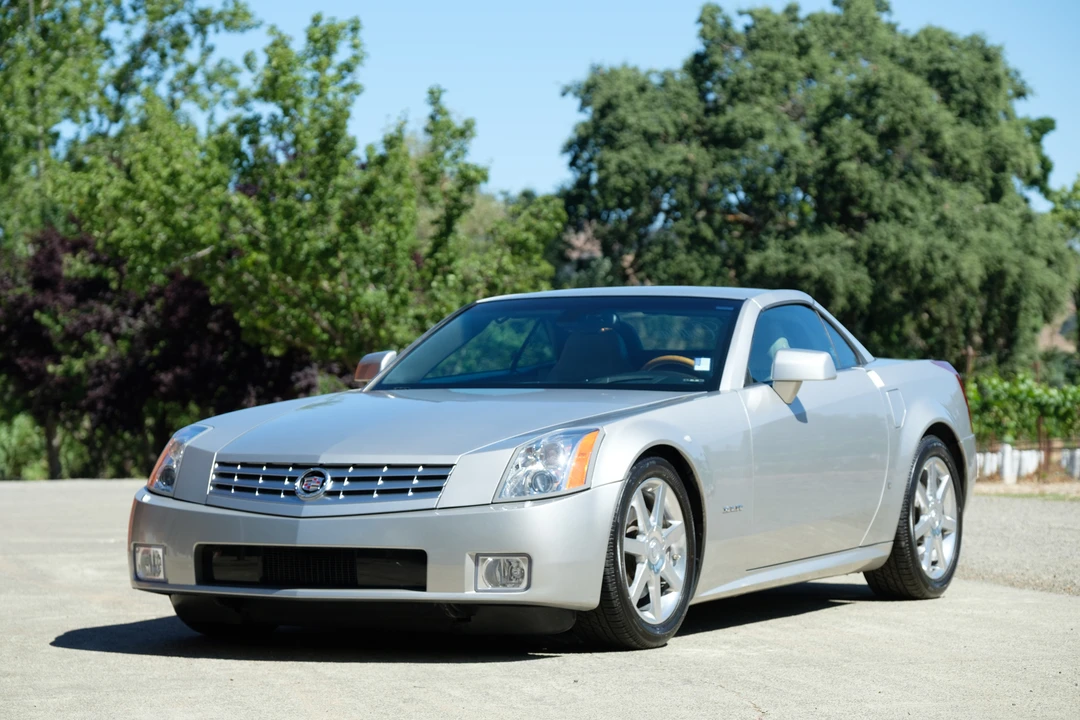 2006 Cadillac XLR - Image 11 of 31