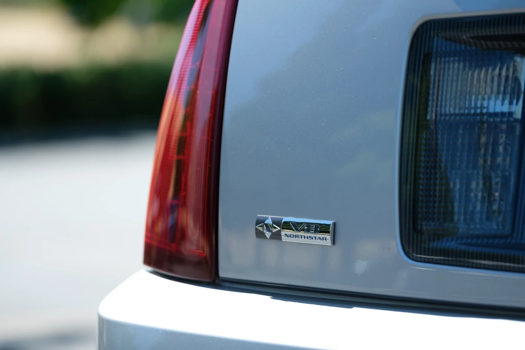 2006 Cadillac XLR - Image 15 of 31