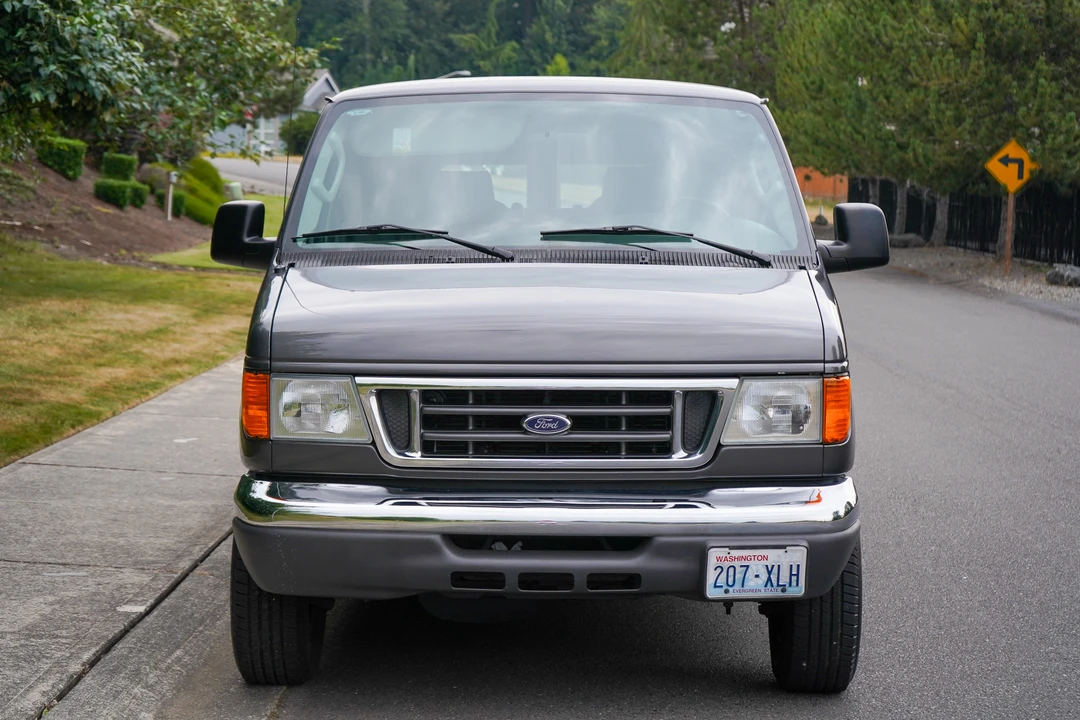 2006 Ford Econoline Van - Image 5 of 31