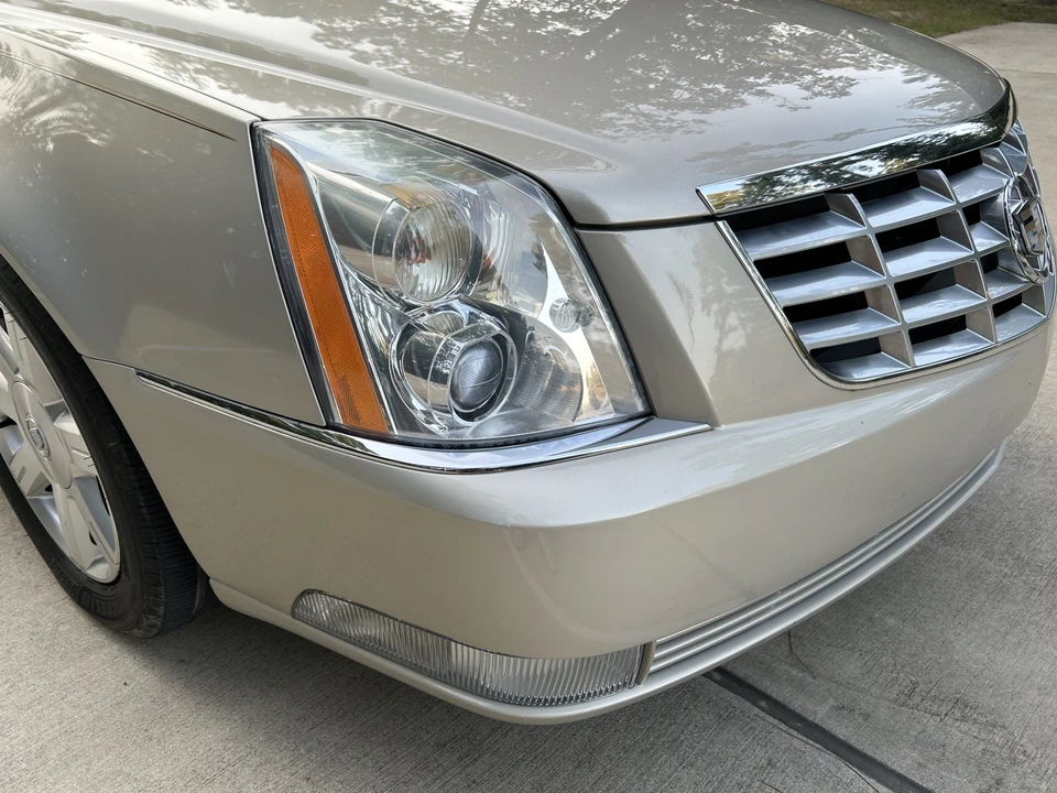 2007 Cadillac DTS - Image 19 of 31