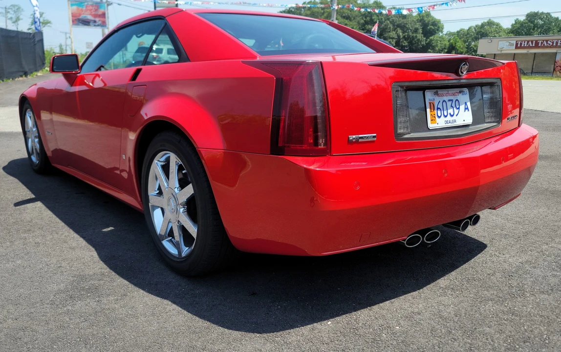 2007 Cadillac XLR - Image 7 of 31