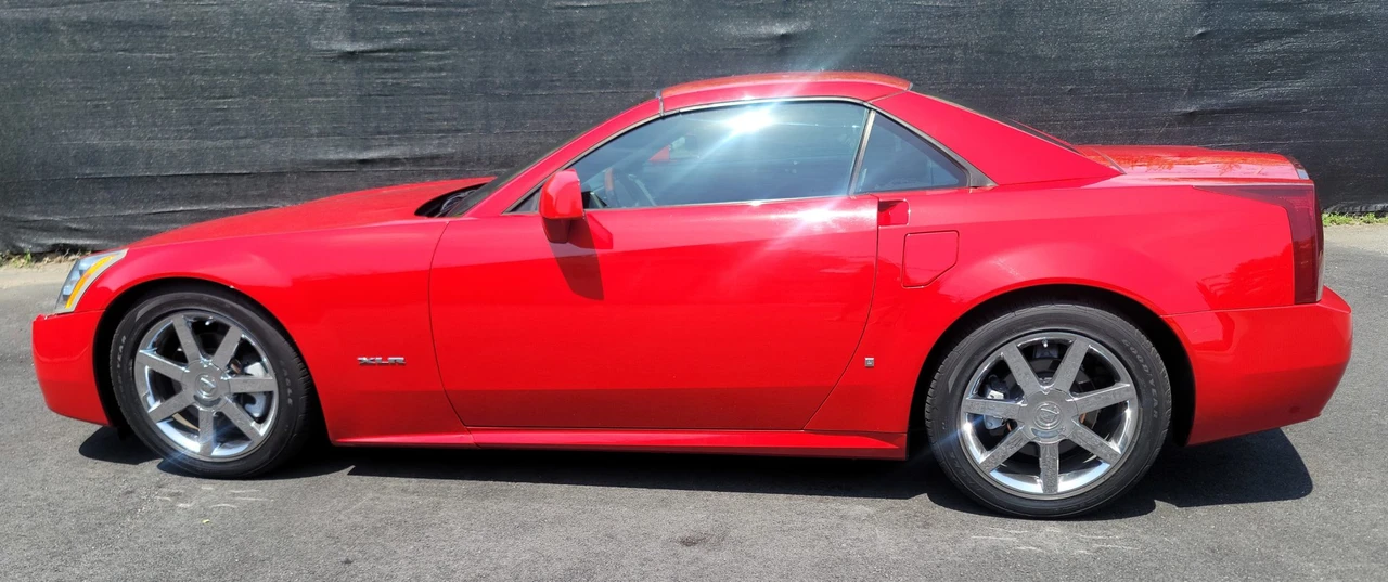 2007 Cadillac XLR - Image 4 of 31