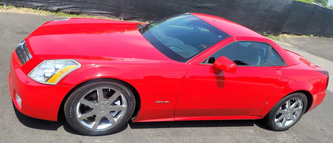 2007 Cadillac XLR - Image 3 of 31