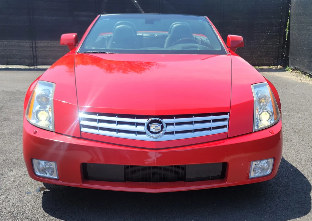 2007 Cadillac XLR - Image 18 of 31