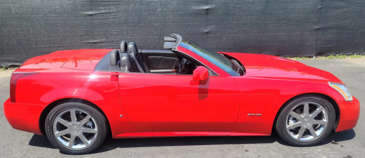 2007 Cadillac XLR - Image 27 of 31